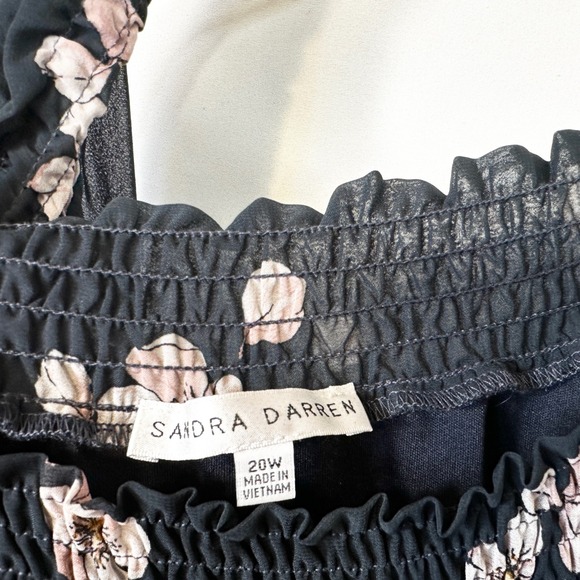 Sandra Darren Plus Size 20W Dress Navy Floral Short Sleeve Smocked Midi 1284 - Picture 13 of 14